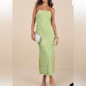 LULU’s ‼️NEVER WORN‼️